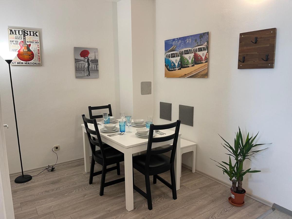 Peaceful Apartment For 4 비엔나 외부 사진